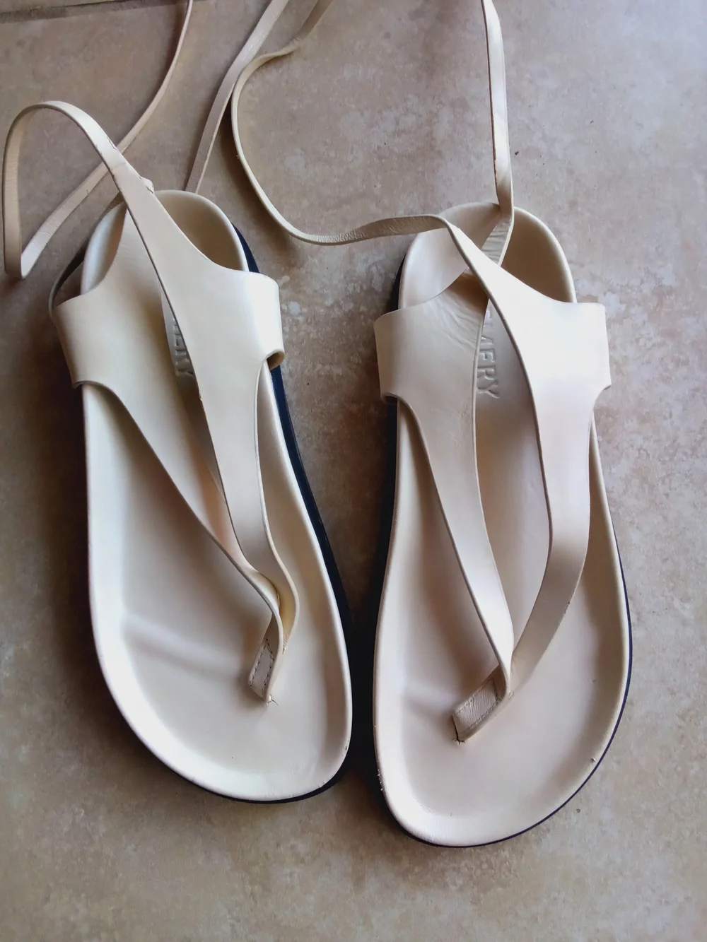 A.EMERY  Shel Sandal SIZE 38 US 7.5